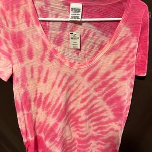 NWT, Pink Victoria Secret, tie dye shirt sleeve shirt. XS.